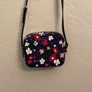 Kate spade floral and black crossbody camera bag